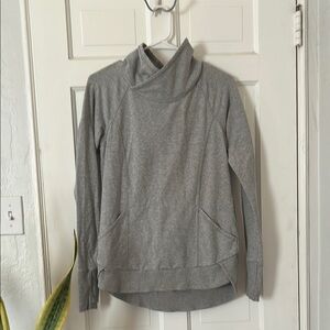 Athleta Gray Women's Sweater